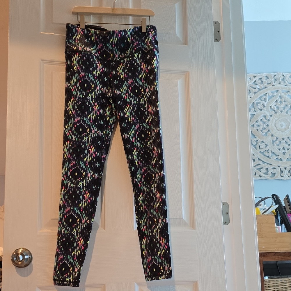 VSX Sport Knockout Tight Colorful Geometric Pattern Leggings